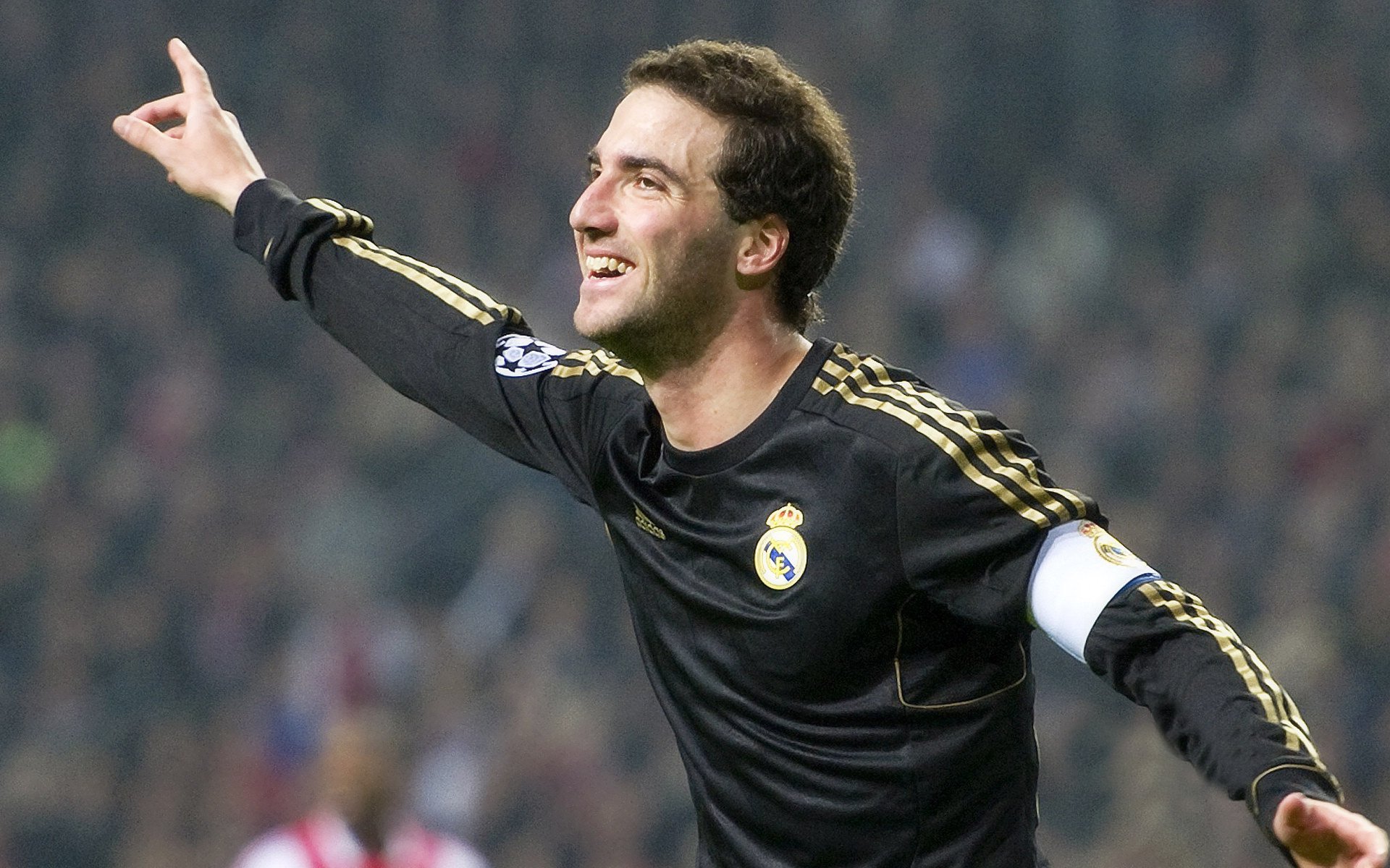 开云体育下载-亚洲杯：决赛大战引发全民热潮，亚洲杯赛程2021决赛